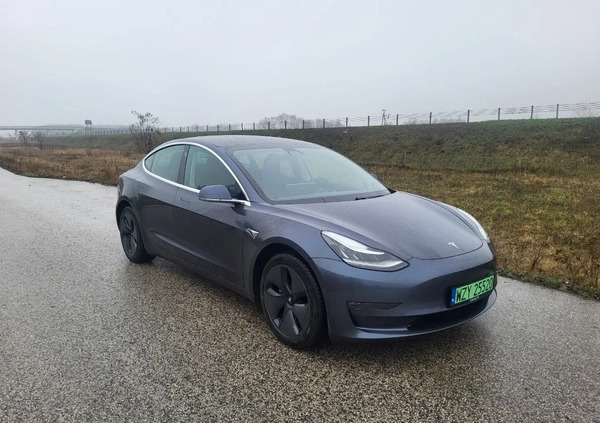 Tesla Model 3 cena 134070 przebieg: 101000, rok produkcji 2020 z Warszawa małe 121